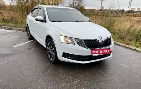 Skoda Octavia, 2017 год, 895 000 рублей, 5 фотография