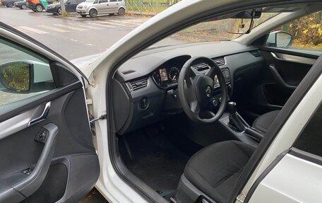 Skoda Octavia, 2017 год, 895 000 рублей, 14 фотография