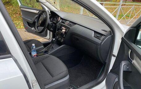 Skoda Octavia, 2017 год, 895 000 рублей, 13 фотография