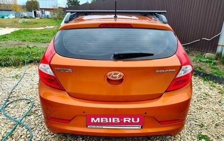 Hyundai Solaris II рестайлинг, 2015 год, 1 000 000 рублей, 4 фотография