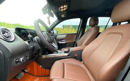 Mercedes-Benz GLB, 2021 год, 2 100 000 рублей, 7 фотография