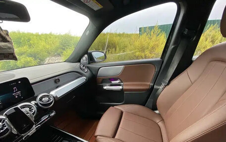 Mercedes-Benz GLB, 2021 год, 2 100 000 рублей, 12 фотография