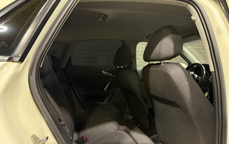 Audi A1, 2012 год, 1 090 000 рублей, 9 фотография