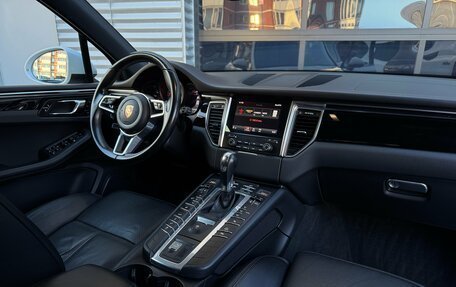 Porsche Macan I рестайлинг, 2017 год, 3 790 000 рублей, 32 фотография