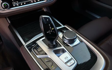 BMW 7 серия, 2019 год, 5 490 000 рублей, 20 фотография