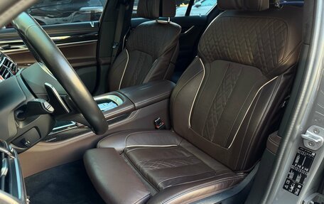 BMW 7 серия, 2019 год, 5 490 000 рублей, 24 фотография
