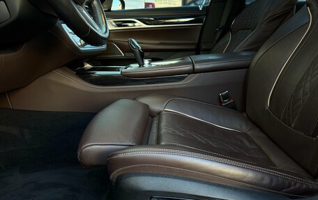 BMW 7 серия, 2019 год, 5 490 000 рублей, 25 фотография