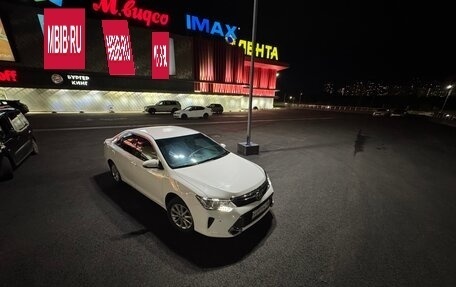 Toyota Camry, 2015 год, 1 700 000 рублей, 7 фотография