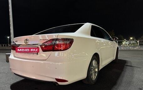 Toyota Camry, 2015 год, 1 700 000 рублей, 10 фотография