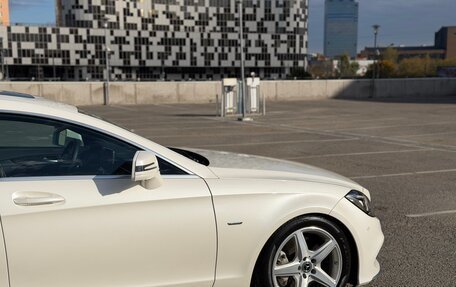 Mercedes-Benz CLS, 2017 год, 3 100 000 рублей, 5 фотография