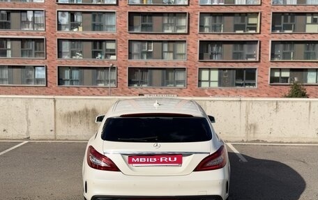 Mercedes-Benz CLS, 2017 год, 3 100 000 рублей, 9 фотография