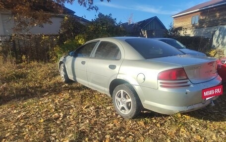Dodge Stratus II, 2004 год, 120 000 рублей, 2 фотография