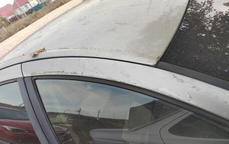 Dodge Stratus II, 2004 год, 120 000 рублей, 24 фотография