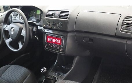 Skoda Fabia II, 2013 год, 625 000 рублей, 5 фотография