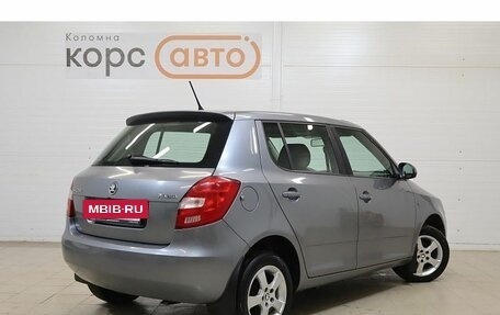 Skoda Fabia II, 2013 год, 625 000 рублей, 3 фотография
