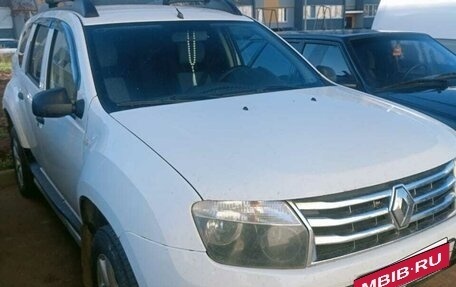 Renault Duster I рестайлинг, 2012 год, 750 000 рублей, 2 фотография