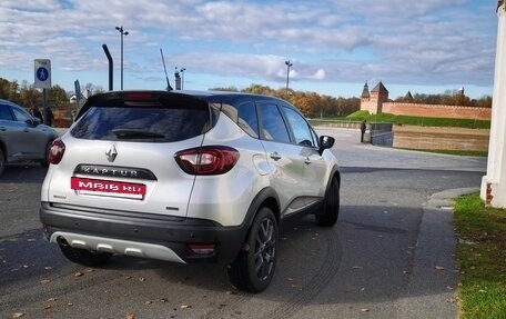 Renault Kaptur I рестайлинг, 2017 год, 1 550 000 рублей, 4 фотография