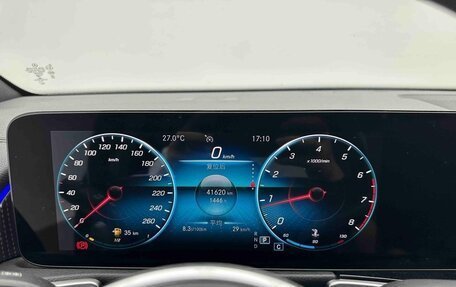 Mercedes-Benz GLB, 2023 год, 2 400 000 рублей, 9 фотография