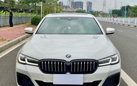 BMW 5 серия, 2022 год, 5 077 700 рублей, 2 фотография
