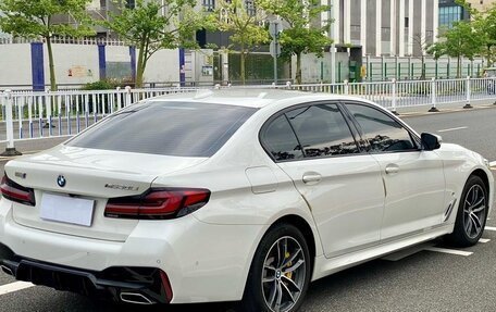 BMW 5 серия, 2022 год, 5 077 700 рублей, 5 фотография