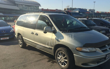 Dodge Caravan III, 2000 год, 230 000 рублей, 3 фотография