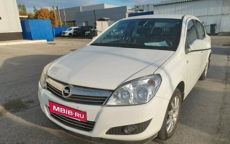 Opel Astra H, 2013 год, 655 000 рублей, 1 фотография