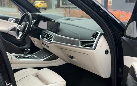BMW X7, 2021 год, 9 590 000 рублей, 18 фотография