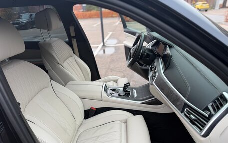 BMW X7, 2021 год, 9 590 000 рублей, 19 фотография