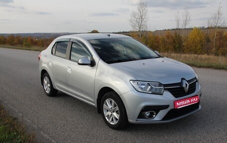 Renault Logan II, 2021 год, 980 000 рублей, 1 фотография