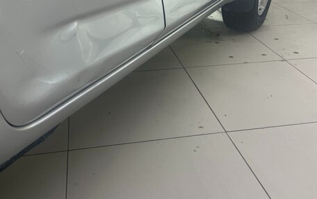 Toyota RAV4, 2006 год, 2 000 000 рублей, 21 фотография