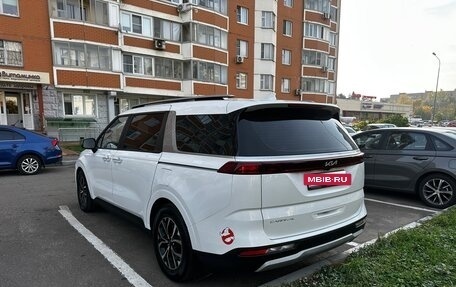 KIA Carnival, 2022 год, 3 500 000 рублей, 5 фотография