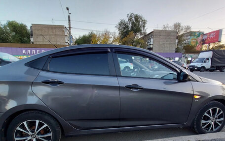 Hyundai Solaris II рестайлинг, 2015 год, 1 020 000 рублей, 1 фотография