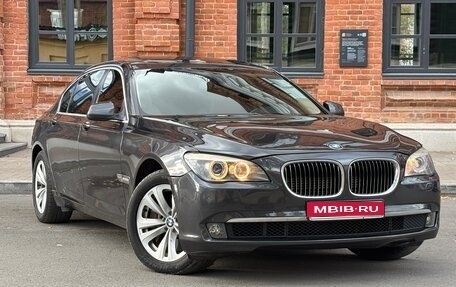 BMW 7 серия, 2011 год, 900 000 рублей, 1 фотография