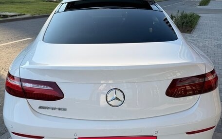 Mercedes-Benz E-Класс, 2017 год, 2 900 000 рублей, 5 фотография