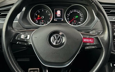Volkswagen Tiguan II, 2018 год, 2 500 000 рублей, 16 фотография