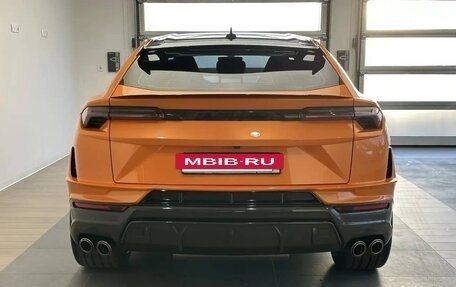 Lamborghini Urus I, 2023 год, 33 990 000 рублей, 6 фотография