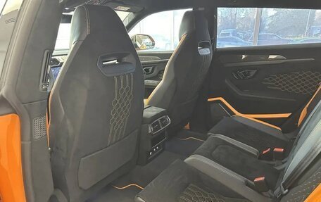 Lamborghini Urus I, 2023 год, 33 990 000 рублей, 14 фотография