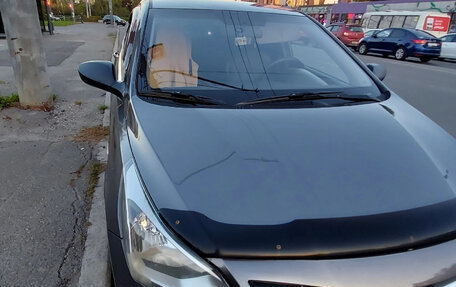Hyundai Solaris II рестайлинг, 2015 год, 1 020 000 рублей, 3 фотография