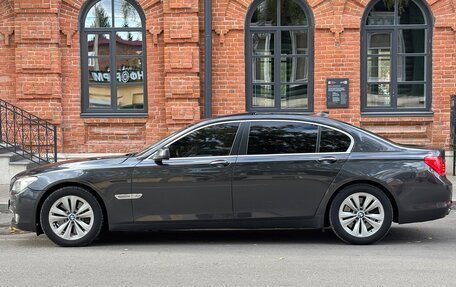 BMW 7 серия, 2011 год, 900 000 рублей, 2 фотография