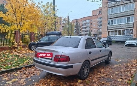 Mitsubishi Carisma I, 2001 год, 290 000 рублей, 5 фотография