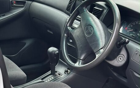 Toyota Corolla, 2004 год, 450 000 рублей, 8 фотография
