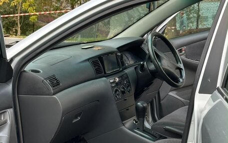 Toyota Corolla, 2004 год, 450 000 рублей, 10 фотография