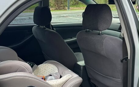 Toyota Corolla, 2004 год, 450 000 рублей, 12 фотография