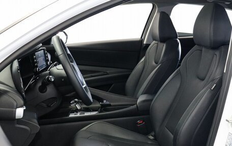 Hyundai Elantra, 2023 год, 2 059 000 рублей, 8 фотография