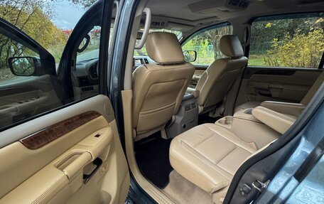 Nissan Armada II, 2011 год, 3 000 000 рублей, 14 фотография