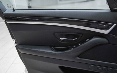 BMW 5 серия, 2016 год, 2 150 000 рублей, 10 фотография
