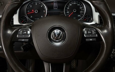 Volkswagen Touareg III, 2016 год, 3 060 000 рублей, 9 фотография