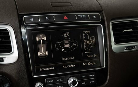 Volkswagen Touareg III, 2016 год, 3 060 000 рублей, 10 фотография