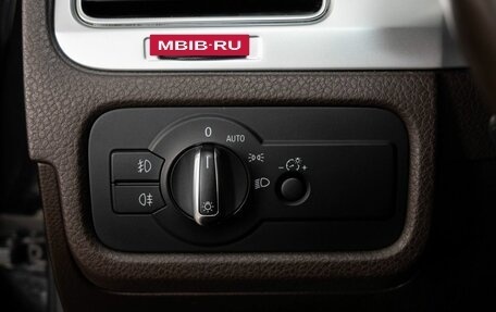 Volkswagen Touareg III, 2016 год, 3 060 000 рублей, 21 фотография