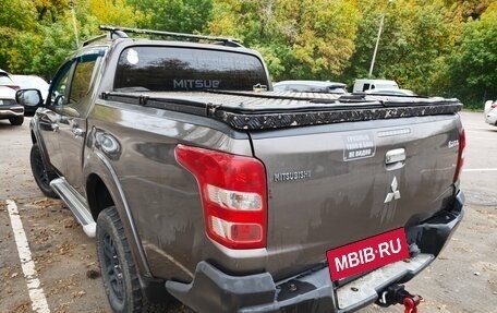Mitsubishi L200 IV рестайлинг, 2017 год, 1 990 000 рублей, 5 фотография